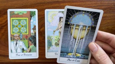 Re-invent yourself! 5 April 2021 Your Daily Tarot Reading with Gregory Scott