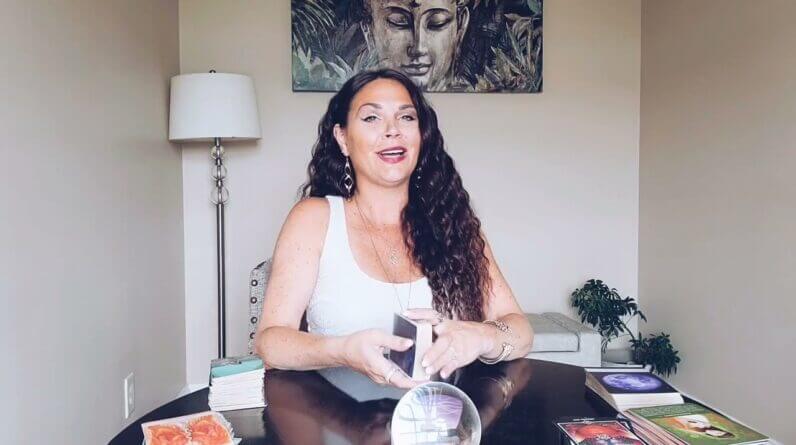 SCORPIO, "ADDICTED TO LOVE". ❤🦋 MAY-JUNE CHANNELED TAROT MESSAGES. #SCORPIO #TAROT #READING