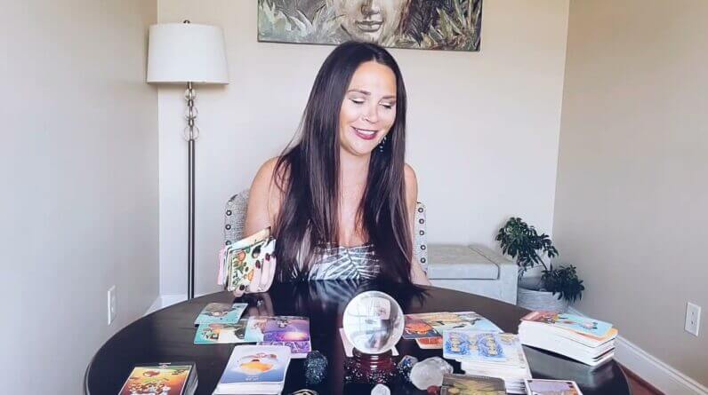PISCES, "BUT WHAT IT ALL COMES DOWN TO IS EVERYTHING IS GOING TO BE FINE"🎶 YOU VS THEM TAROT READING