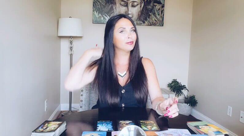 TAURUS THINGS ARE WORKING OUT FOR YOU! IT'S ABOUT TIME ❤ JUNE CHANNELED TAROT READING.