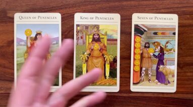 How to be decisive 15 June 2021 Your Daily Tarot Reading with Gregory Scott