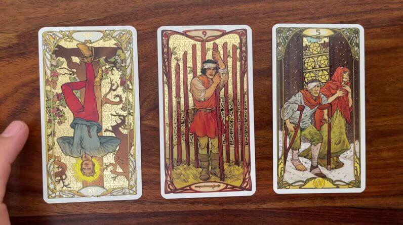 Learn to trust yourself 19 August 2021 Your Daily Tarot Reading with Gregory Scott