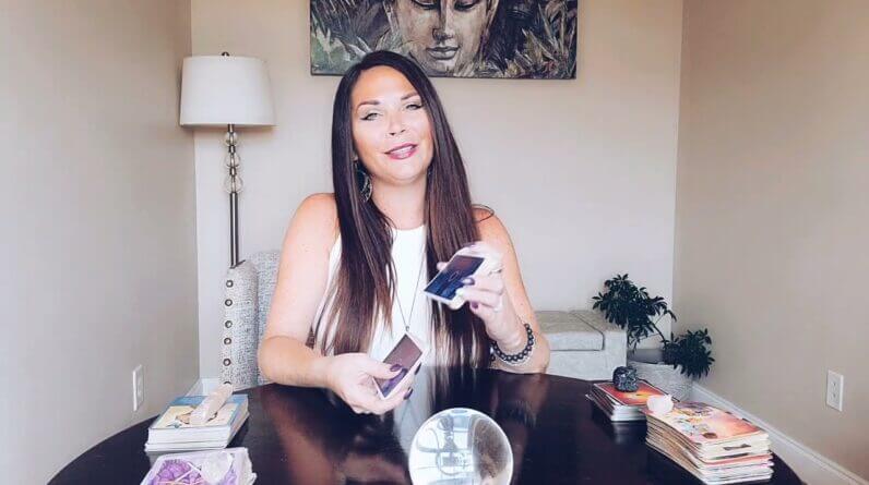 TAURUS, BE EASY ON YOURSELF 🦋 SEPTEMBER SPIRITUAL TAROT READING.