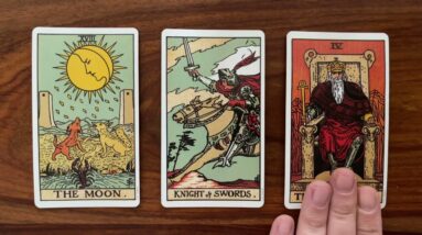 👀 Keep your eyes on the prize 🏆 1 April 2022 Your Daily Tarot Reading with Gregory Scott
