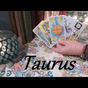 Taurus May 2022 ❤️💲 BIG CHANGES You Won't See Coming Taurus!!! LOVE & CAREER Tarot Reading
