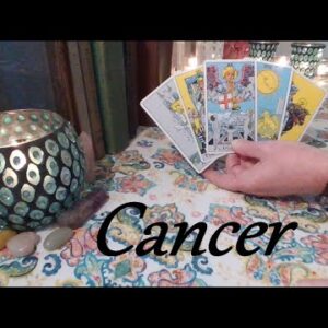 Cancer May 2022 ❤️💲 BIG DECISIONS Change EVERYTHING Cancer!!! LOVE & CAREER Tarot Reading