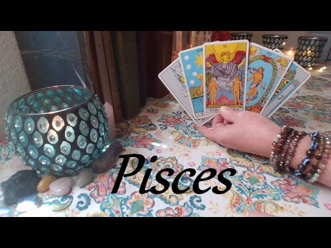 Pisces May 2022 ❤️💲 WRITTEN IN THE STARS!! Nothing Can Stop This Pisces!! LOVE & CAREER Tarot