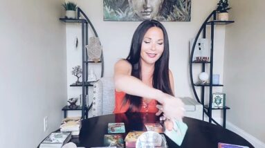 LIBRA, IT'S OK TO CHANGE YOUR MIND! 🦋 MID-JUNE 2022 TAROT READING.