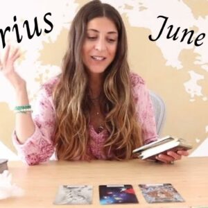 AQUARIUS 'SOMEONE IS JEALOUS OF THIS CONNECTION' - Mid June 2022 Tarot Reading