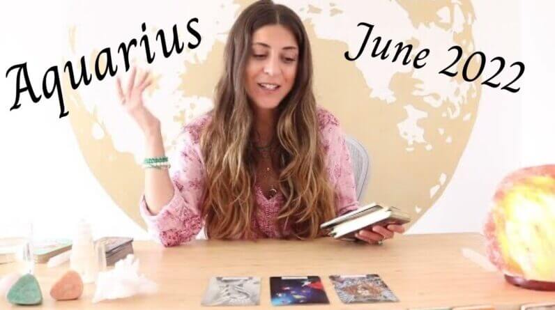 AQUARIUS 'SOMEONE IS JEALOUS OF THIS CONNECTION' - Mid June 2022 Tarot Reading