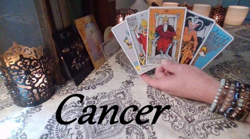 Cancer 🔮 CROSSROADS!! A LIFE CHANGING MOMENT Cancer!! June 27th - July 3rd Tarot Reading