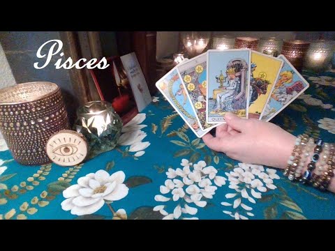 Pisces August 2022 ❤️  A SERIOUS OFFER You Won't See Coming Pisces!! HIDDEN TRUTH! Tarot Reading