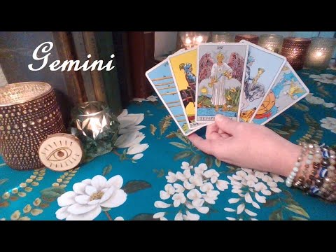 Gemini August 2022 ❤️ The More You Resist, The More THEY WANT YOU!! HIDDEN TRUTH! Tarot Reading