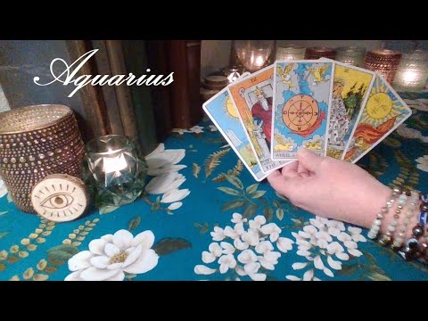 Aquarius August 2022  ❤️💲 LIFE CHANGING DECISIONS WILL BE MADE! Love & Career Tarot Reading