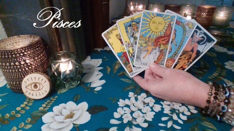 Pisces 🔮 THESE BOLD MOVES WILL MAKE THEM CRAZY Pisces!! August 1st - 8th Tarot Reading