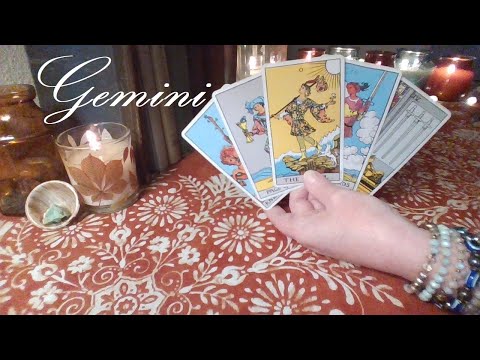 Gemini 🔮 HAPPENING FAST! A MAKE OR BREAK DECISION!! August 29th - September 4th Tarot Reading
