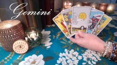 Gemini August 2022 ❤️ YOU ARE ON THEIR MIND CONSTANTLY Gemini!! Future Love Tarot Reading