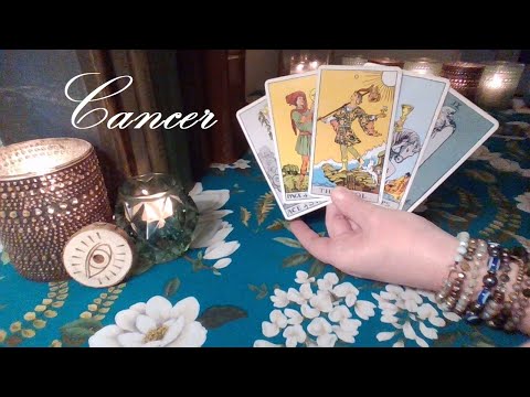 Cancer 🔮 AN UNEXPECTED RECONNECTION Cancer!! August 22nd - 29th Tarot Reading