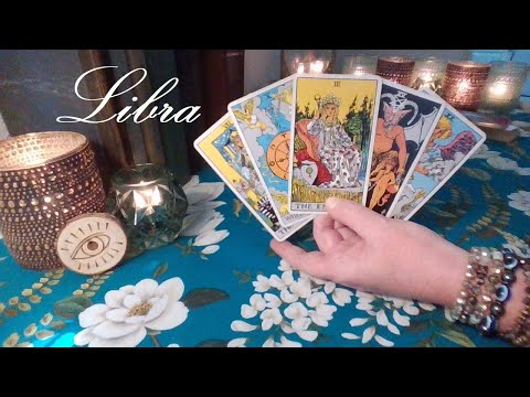 Libra August 2022 ❤️ OBSESSED WITH YOUR EMPRESS ENERGY Libra!! Mid Month Tarot Reading