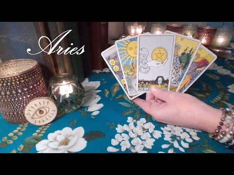Aries August 2022 ❤️ THE BIGGEST DECISION OF YOUR LIFE Aries!! Mid Month Tarot Reading