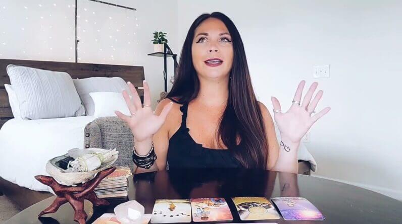 CANCER, COUNT YOUR BLESSINGS!!! 🦋 MID-AUGUST 2022 TAROT READING.