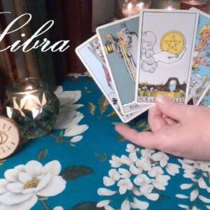 Libra 🔮 YOU ARE THEIR LIGHT IN THE DARKNESS Libra!! August 15th - 21st Tarot Reading