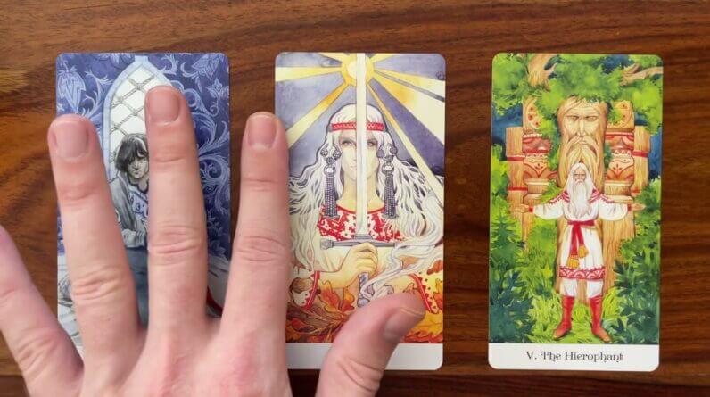 Get out of yourself 7 September 2022 Your Daily Tarot Reading with Gregory Scott