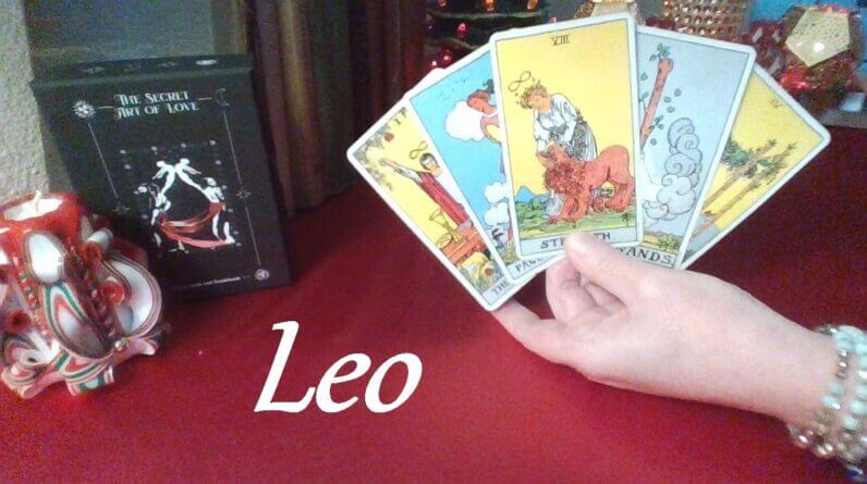 Leo ❤️💋💔 HOT! Their Eyes Are All Over You Leo!! Love, Lust or Loss December 2022 #Tarot