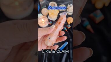 Luckiest Crystal for 2023 for You #shorts #manifest #2023tarot #crystal #christmas #newyear2023