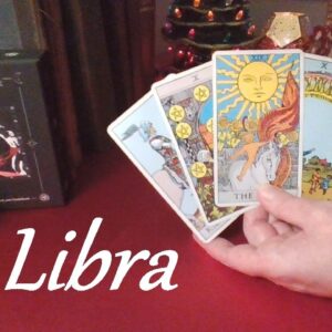 Libra ❤️ They Are INSTANTLY ATTRACTED To Your Energy Libra!! FUTURE LOVE December 2022 #tarot