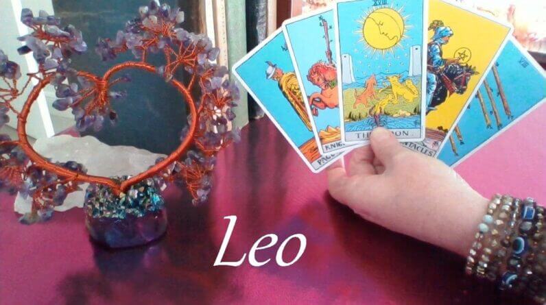 Leo Mid February 2023 ❤ LOVE ALERT 🚨 Someone's Got A Crush On You Leo!! #Tarot