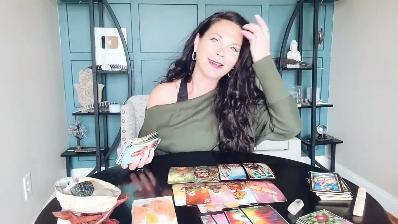 Tarot Time With Andienull