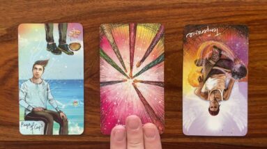 A new purpose reveals itself 18 March 2023 Your Daily Tarot Reading with Gregory Scott