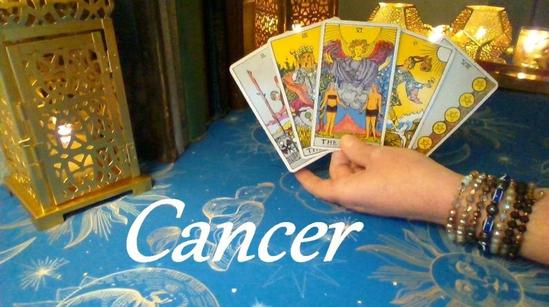 Cancer ❤ A VERY SERIOUS TWIST With The One You Gave Up On Cancer! FUTURE LOVE August 2023 #Tarot