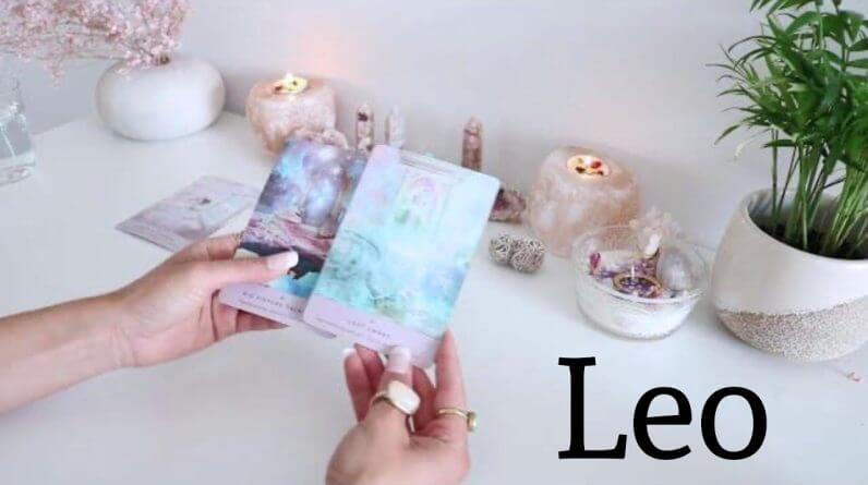 LEO ♌️  MAKING A HUGE JUDGEMENT CALL ! - October 2023 Tarot Reading