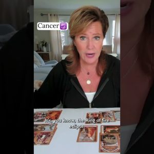 CANCER : Out Of The BLUE There's A NEW CHOICE | Mid October Zodiac #tarot #shorts