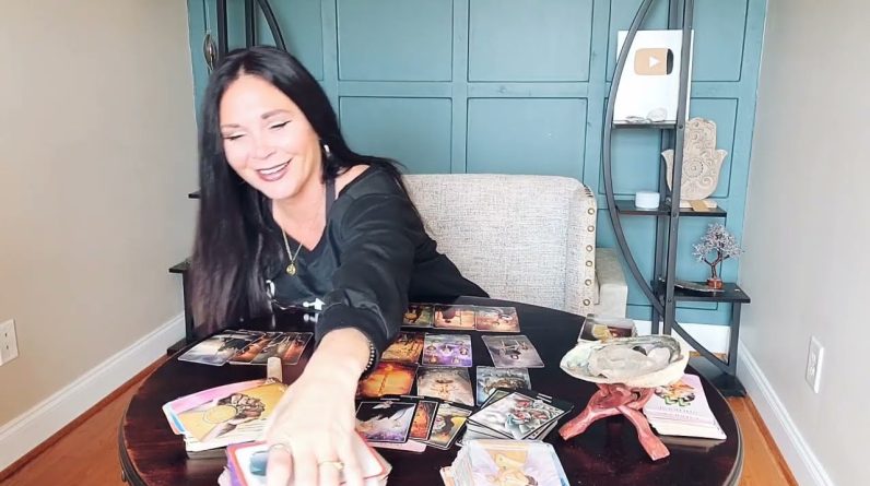 TAURUS | IN YOUR FEELINGS...| 💕 TAURUS OCTOBER TAROT READING.