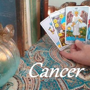 Cancer ❤️💋💔 The One Who TRIED To Resist You! LOVE, LUST OR LOSS November 5 - 11 #Tarot