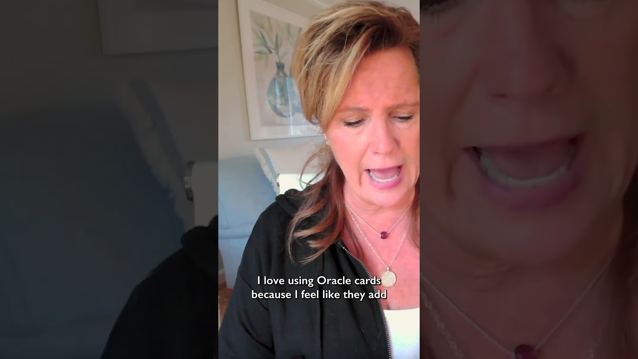 Why Use Oracle Cards In A Tarot Reading? tarot shorts