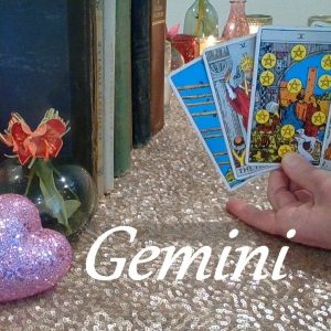 Gemini February 2024 ❤ Getting Your Attention With A SERIOUS ROMANTIC GESTURE! HIDDEN TRUTH #Tarot