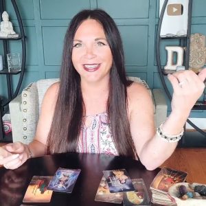 TAURUS | WHO IS YOUR BIGGEST SUPPORTER...🤔♥️ | TAURUS APRIL 2024 TAROT READING.