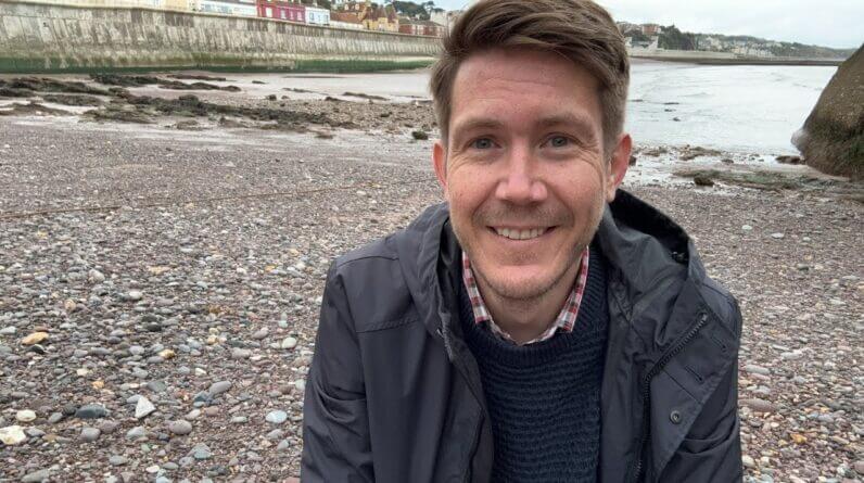 Live Tarot Reading from the Beach! 25 April 2024 Your Questions Answered! 1 Live Tarot Reading from the Beach! 25 April 2024 Your Questions Answered!