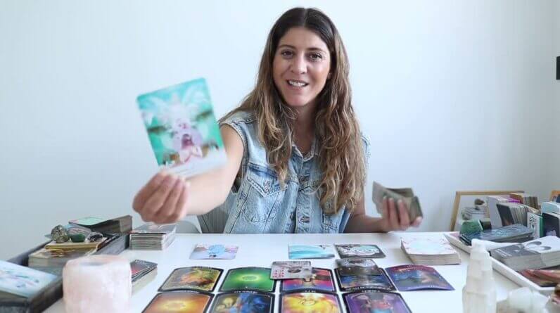 SAGITTARIUS ❤️ CUTTING OUT THE SILENT TREATMENT PATTERN! October 2024 Tarot Reading 1 SAGITTARIUS ❤️ CUTTING OUT THE SILENT TREATMENT PATTERN! October 2024 Tarot Reading