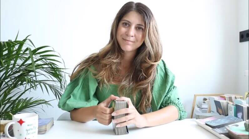 VIRGO ❤️ 'CATCHING THE RED FLAGS' October 2024 Tarot Reading 1 VIRGO ❤️ 'CATCHING THE RED FLAGS' October 2024 Tarot Reading
