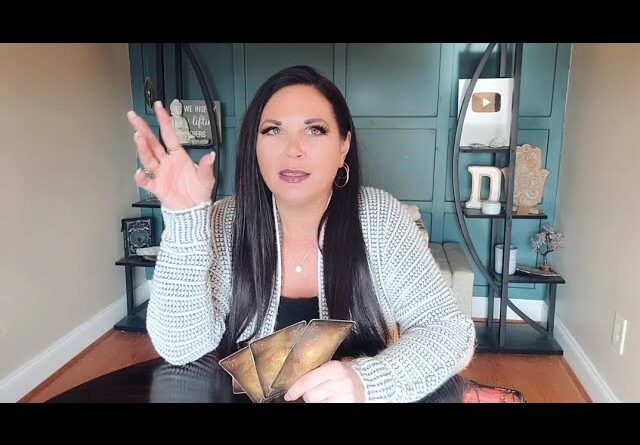 CAPRICORN |  IS THIS FATE OR SOMETHING ELSE? 🔮🪬💞 | CAPRICORN TAROT READING.