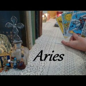 Aries April 2025 ❤ IT HAPPENS SO FAST! Choose Wisely Aries FUTURE LOVE #Aries