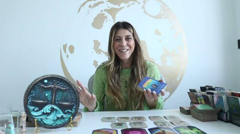 LIBRA🔮 'Time To Take Action & To Address This!!' April 2025 Tarot Reading 1 LIBRA🔮 'Time To Take Action & To Address This!!' April 2025 Tarot Reading