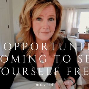 Your Daily Tarot Reading : You're Getting The Opportunity To Set Yourself FREE