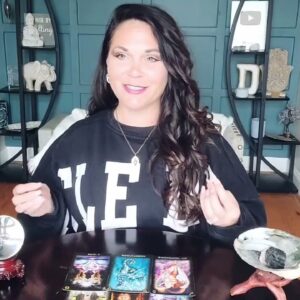 CAPRICORN | Who Is This Person? 🔮💓😲 | Capricorn Tarot Reading.
