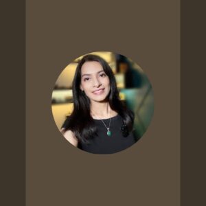 Lisa Simmi  is live for weekly horoscope